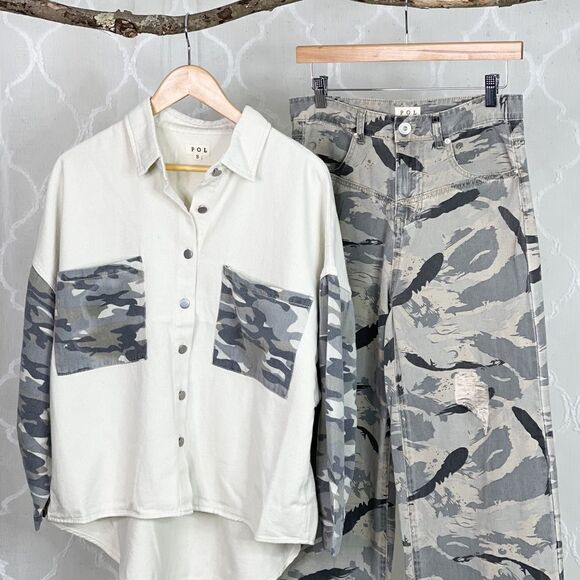 Copy - BEIGE Cream Camo Oversized Shacket - Picture 4 of 16